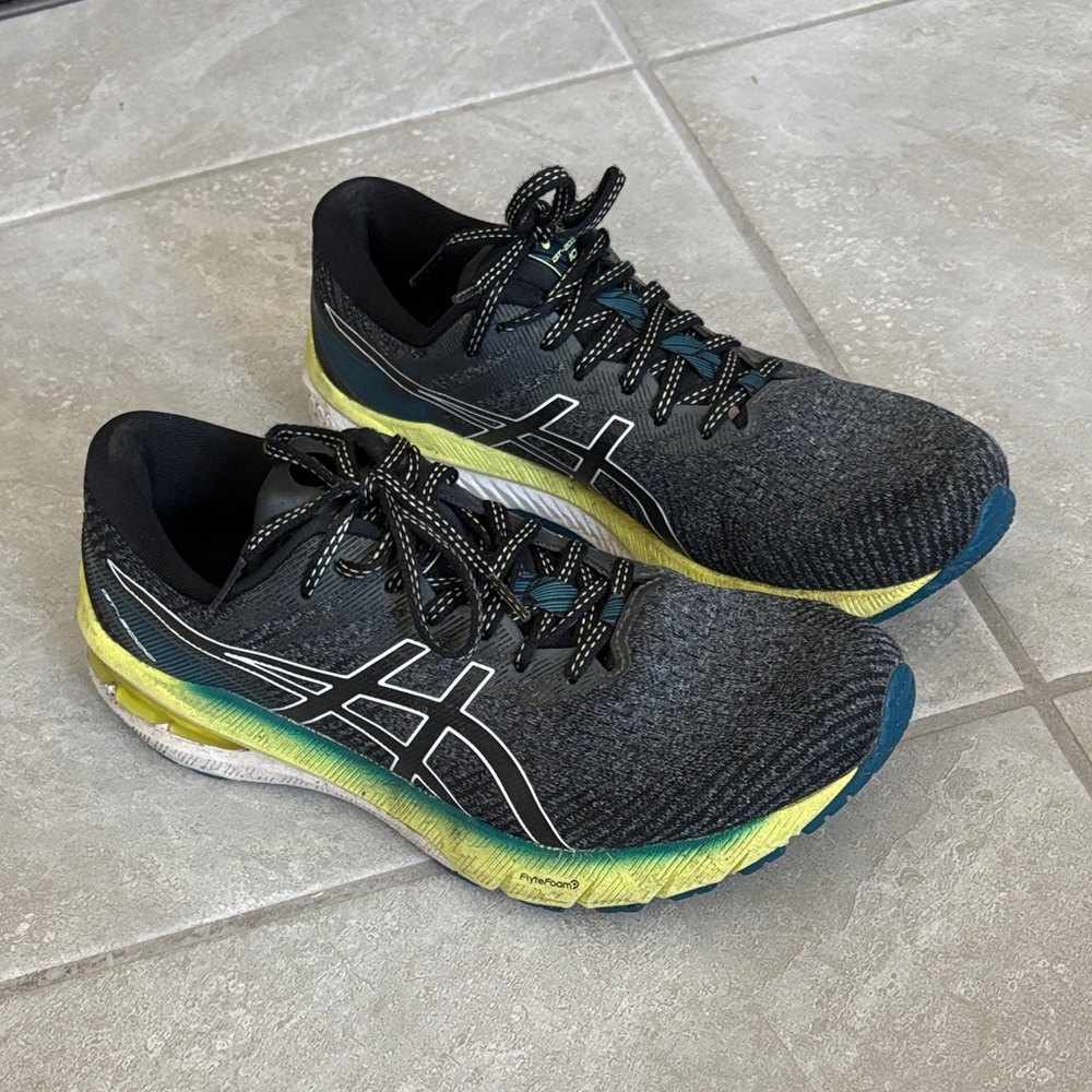 ASICS GT-2000 Men’s Running Shoes Size 8.5 Black Yellow